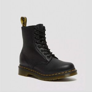 Dr Martens 1460 Pascal Virginia Leather Lace Up Boots NEW